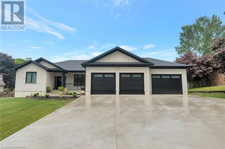 Photo 2 at 30 Tanager Drive, Tillsonburg Photo 2 at 30 Tanager Drive, Tillsonburg