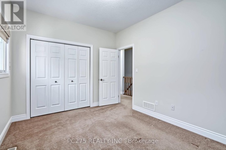 Photo 17 at 41 Park Place, Tillsonburg Photo 17 at 41 Park Place, Tillsonburg