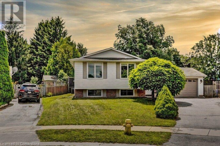 Photo 1 at 14 Thistledown Drive, Brantford Photo 1 at 14 Thistledown Drive, Brantford