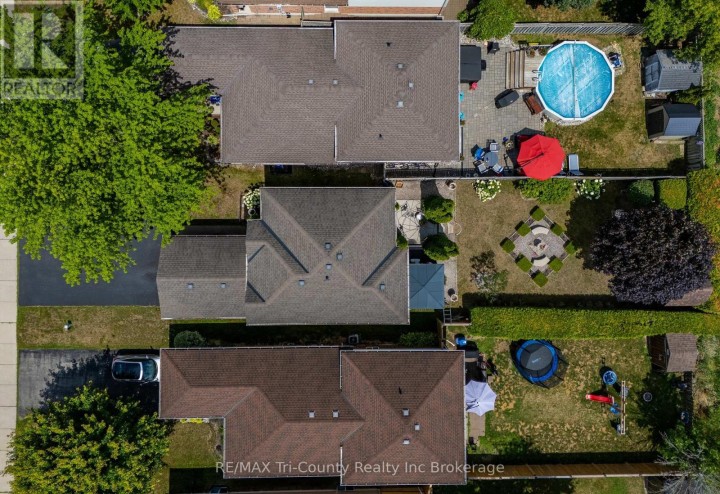 Photo 31 at 21 Kara Lane, Tillsonburg Photo 31 at 21 Kara Lane, Tillsonburg