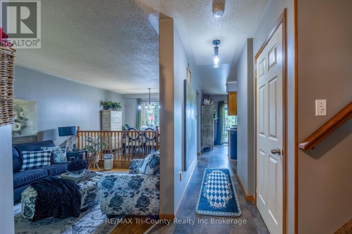 Photo 4 at 21 Kara Lane, Tillsonburg Photo 4 at 21 Kara Lane, Tillsonburg