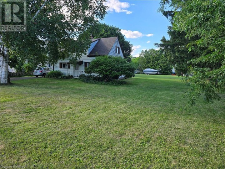 Photo 2 at 541 Burtch Road, Brantford Photo 2 at 541 Burtch Road, Brantford