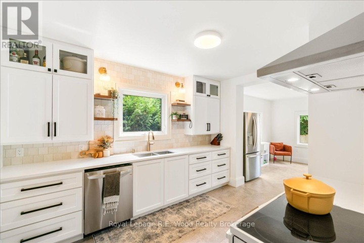 Photo 11 at 15 Mckenzie Street, Tillsonburg Photo 11 at 15 Mckenzie Street, Tillsonburg