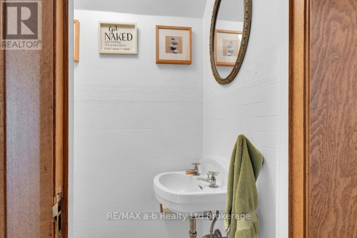 Photo 14 at 347 Broadway Street, Tillsonburg Photo 14 at 347 Broadway Street, Tillsonburg