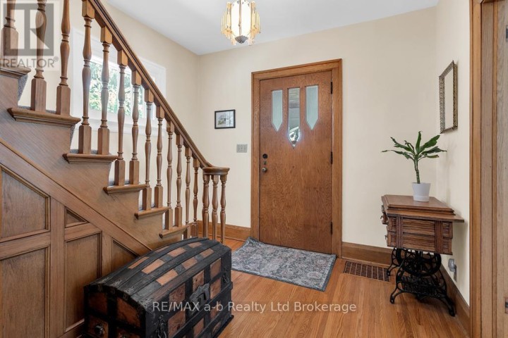 Photo 15 at 347 Broadway Street, Tillsonburg Photo 15 at 347 Broadway Street, Tillsonburg