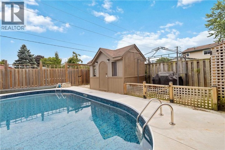 Photo 31 at 6 Equestrian Court, Brantford Photo 31 at 6 Equestrian Court, Brantford