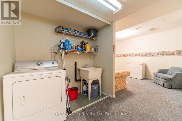 Photo 24 at 8 - 19 Wren Court, Tillsonburg Photo 24 at 8 - 19 Wren Court, Tillsonburg