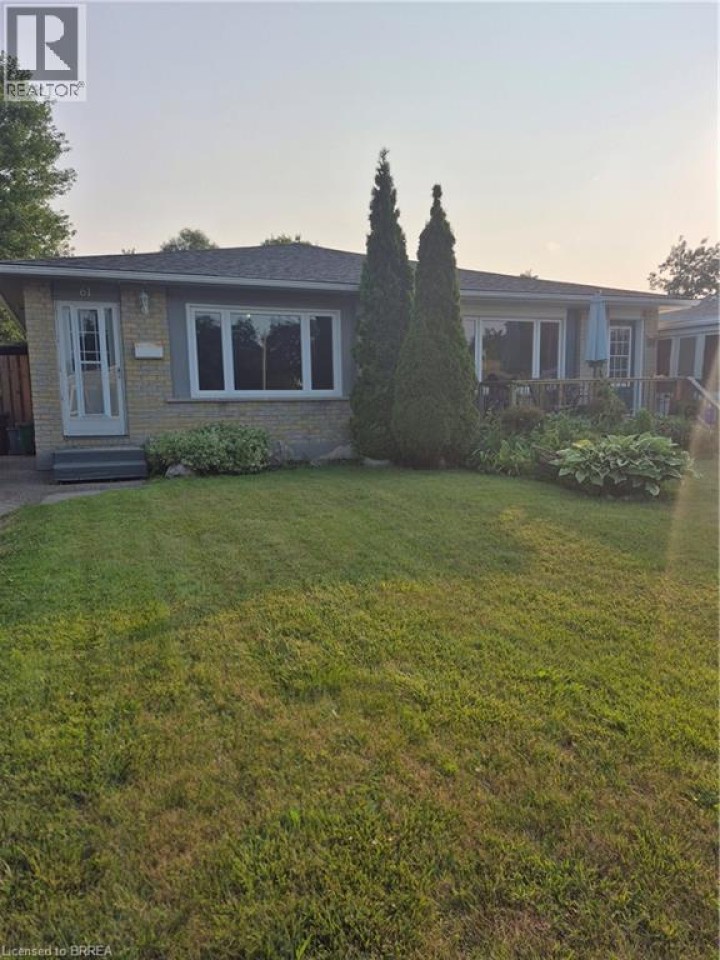 Photo 1 at 61 Woodlawn Avenue, Brantford Photo 1 at 61 Woodlawn Avenue, Brantford
