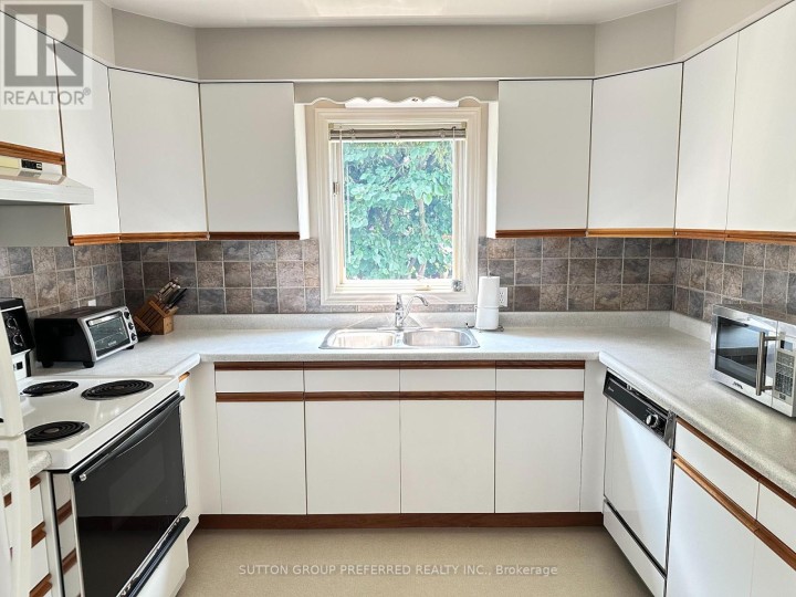 Photo 13 at 174 Quarter Town Line, Tillsonburg Photo 13 at 174 Quarter Town Line, Tillsonburg