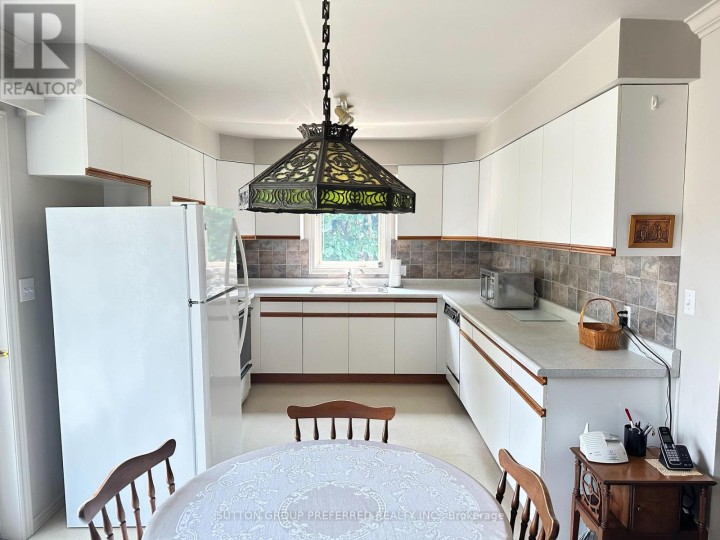 Photo 15 at 174 Quarter Town Line, Tillsonburg Photo 15 at 174 Quarter Town Line, Tillsonburg