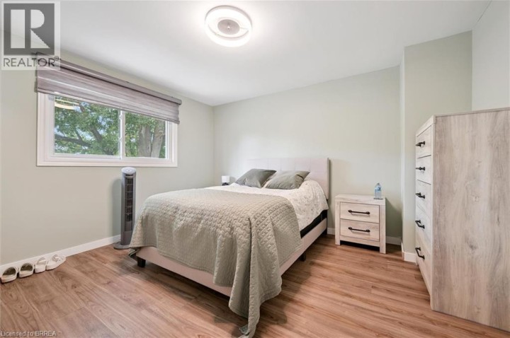 Photo 18 at 400 Odlum Drive, Woodstock Photo 18 at 400 Odlum Drive, Woodstock