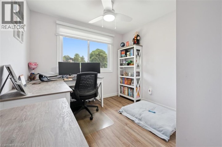 Photo 19 at 400 Odlum Drive, Woodstock Photo 19 at 400 Odlum Drive, Woodstock