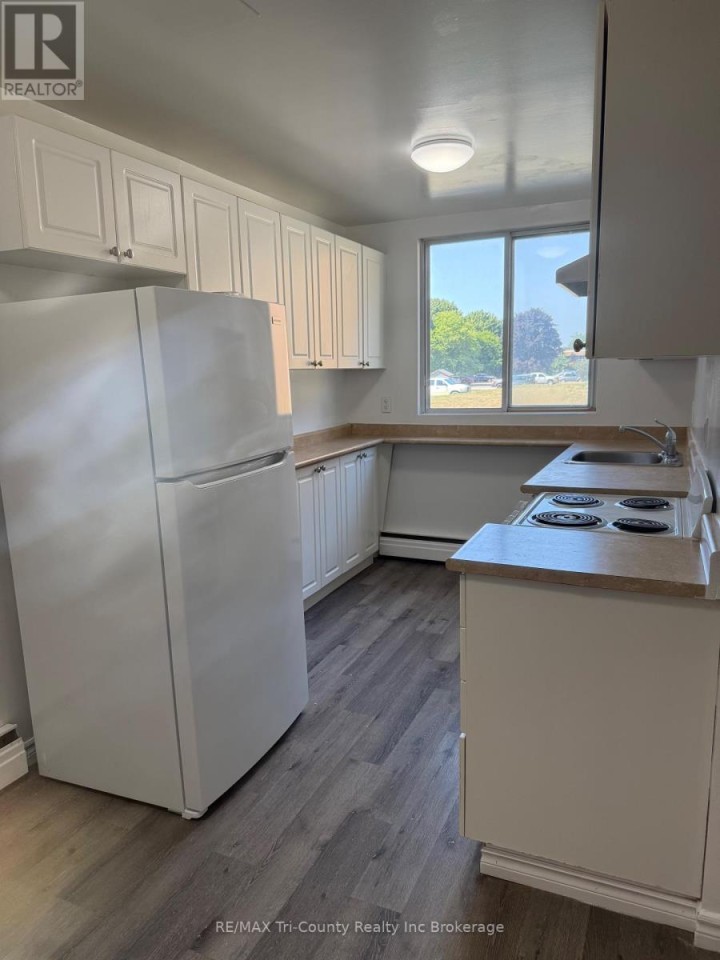 Photo 3 at 105 - 191 Lisgar Avenue, Tillsonburg Photo 3 at 105 - 191 Lisgar Avenue, Tillsonburg