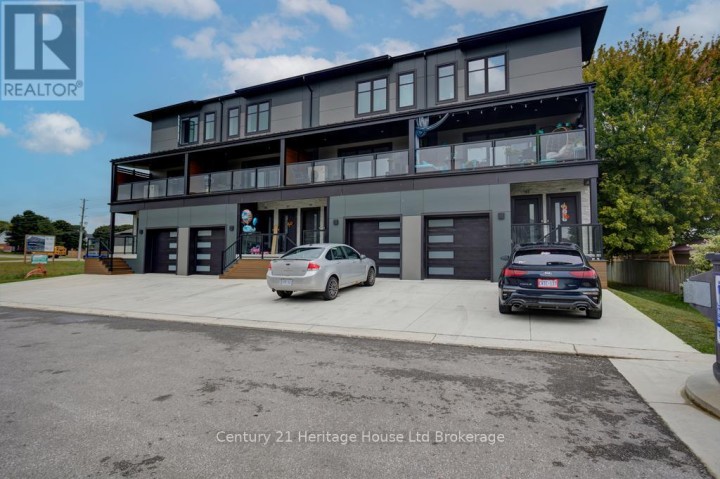 Photo 2 at 1103 - 361 Quarter Town Line, Tillsonburg Photo 2 at 1103 - 361 Quarter Town Line, Tillsonburg