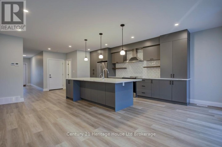 Photo 6 at 1103 - 361 Quarter Town Line, Tillsonburg Photo 6 at 1103 - 361 Quarter Town Line, Tillsonburg