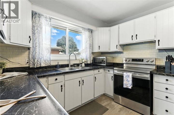 Photo 9 at 22 Mccammon Street, Innerkip, Woodstock Photo 9 at 22 Mccammon Street, Innerkip, Woodstock