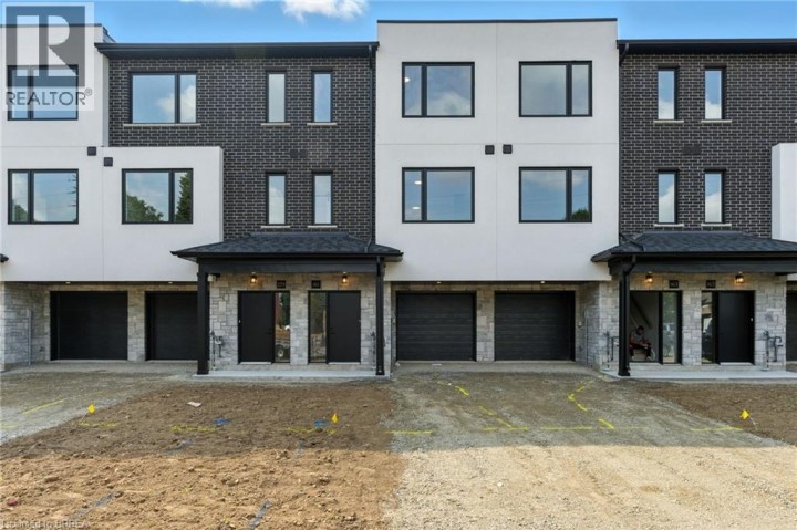 Photo 1 at 161 FIFTH Avenue 3, Brantford Photo 1 at 161 FIFTH Avenue 3, Brantford