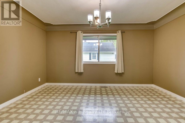 Photo 18 at 9 Duncan Street, Tillsonburg Photo 18 at 9 Duncan Street, Tillsonburg