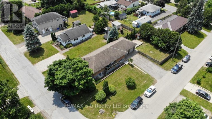 Photo 35 at 9 Duncan Street, Tillsonburg Photo 35 at 9 Duncan Street, Tillsonburg