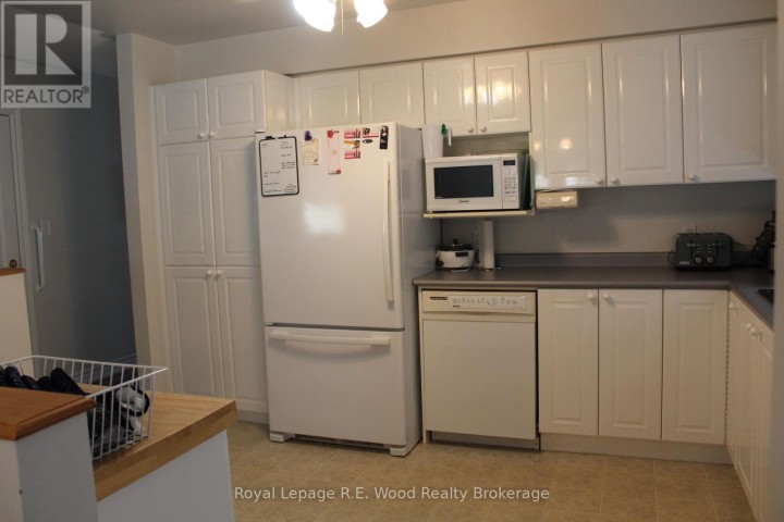 Photo 7 at 7 Jackson Court, Tillsonburg Photo 7 at 7 Jackson Court, Tillsonburg