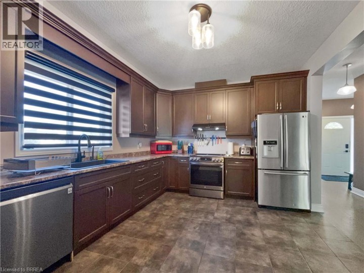 Photo 10 at 25 Baird Street S, Innerkip, Bright Photo 10 at 25 Baird Street S, Innerkip, Bright