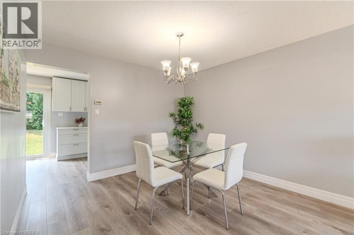 Photo 6 at 15 Centennial D Drive, Brantford Photo 6 at 15 Centennial D Drive, Brantford
