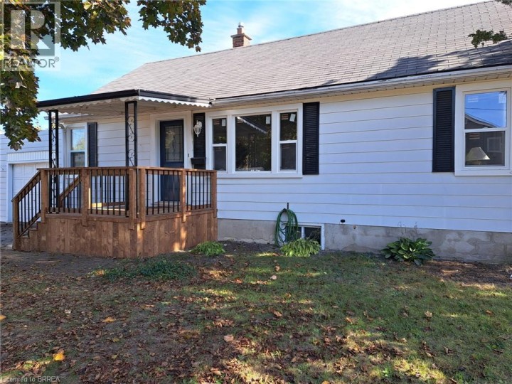 Photo 4 at 17 Hardy Avenue, Tillsonburg Photo 4 at 17 Hardy Avenue, Tillsonburg