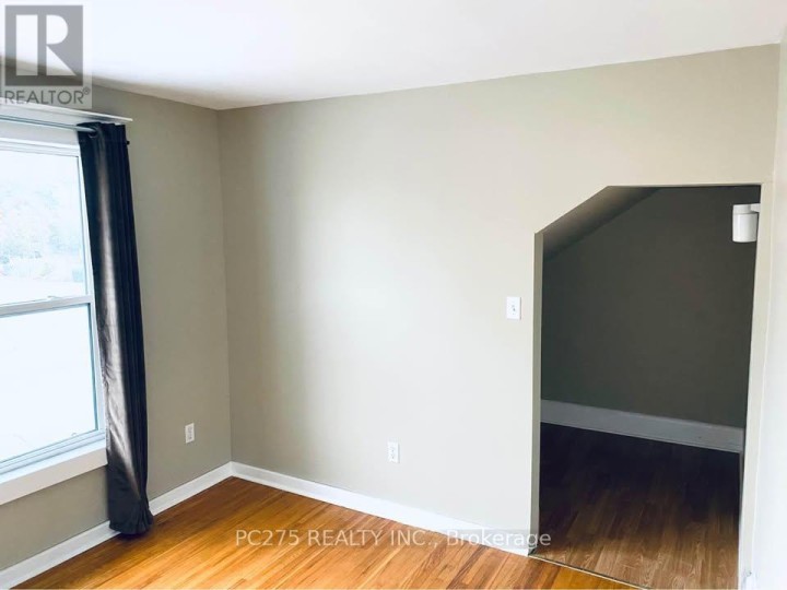 Photo 12 at 43 Tillson Avenue, Tillsonburg Photo 12 at 43 Tillson Avenue, Tillsonburg