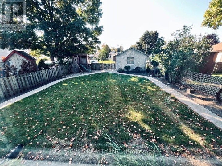 Photo 23 at 43 Tillson Avenue, Tillsonburg Photo 23 at 43 Tillson Avenue, Tillsonburg