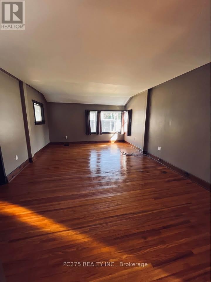 Photo 3 at 43 Tillson Avenue, Tillsonburg Photo 3 at 43 Tillson Avenue, Tillsonburg