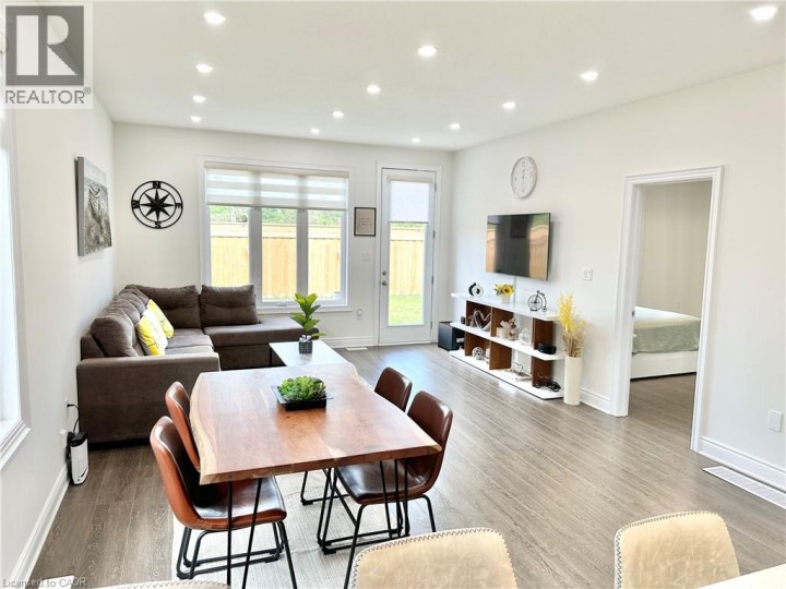 Photo 20 at 50 Seaton Crescent, Tillsonburg Photo 20 at 50 Seaton Crescent, Tillsonburg