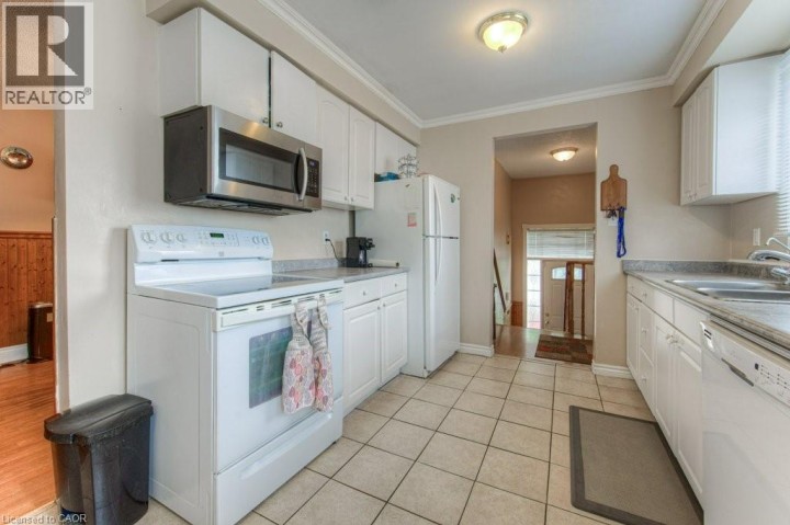 Photo 9 at 66 D'aubigny Road, Brantford Photo 9 at 66 D'aubigny Road, Brantford