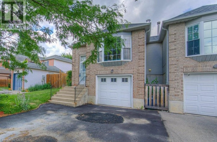 Photo 3 at 66 D'aubigny Road, Brantford Photo 3 at 66 D'aubigny Road, Brantford