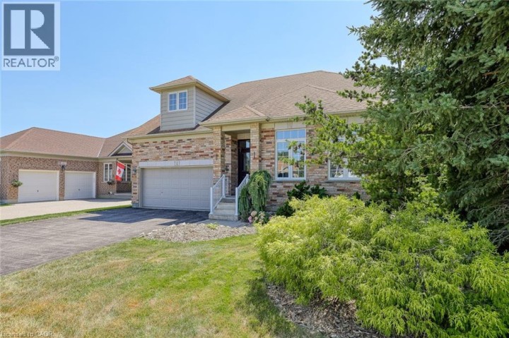 Photo 5 at 2 Green Gable Place, Woodstock Photo 5 at 2 Green Gable Place, Woodstock