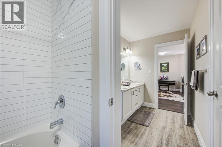 Photo 32 at 32 Arlington Parkway, Innerkip, Woodstock Photo 32 at 32 Arlington Parkway, Innerkip, Woodstock