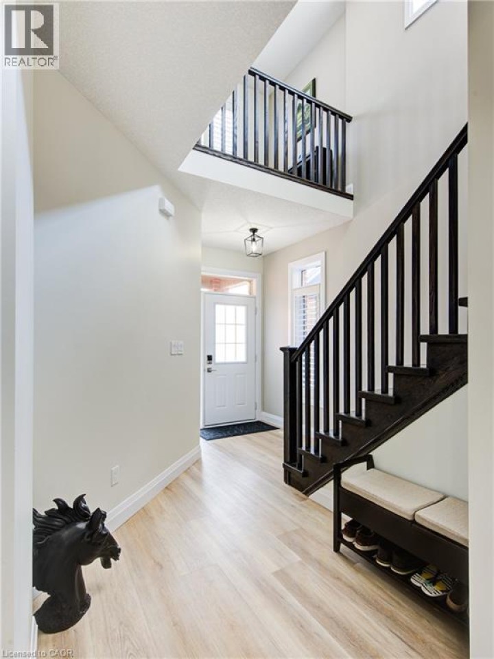 Photo 5 at 32 Arlington Parkway, Innerkip, Woodstock Photo 5 at 32 Arlington Parkway, Innerkip, Woodstock