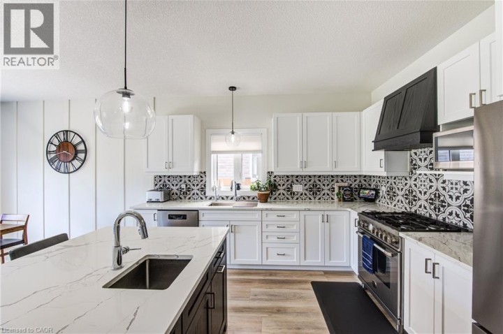 Photo 11 at 32 Arlington Parkway, Innerkip, Woodstock Photo 11 at 32 Arlington Parkway, Innerkip, Woodstock