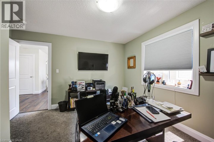 Photo 30 at 32 Arlington Parkway, Innerkip, Woodstock Photo 30 at 32 Arlington Parkway, Innerkip, Woodstock