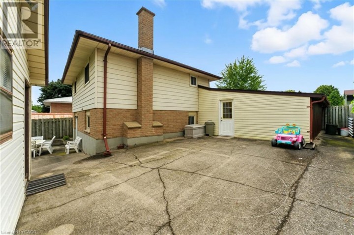 Photo 40 at 1043 Canfield Crescent, Woodstock Photo 40 at 1043 Canfield Crescent, Woodstock