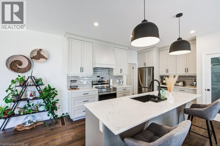 Photo 15 at 111 Livingston Drive, Tillsonburg Photo 15 at 111 Livingston Drive, Tillsonburg