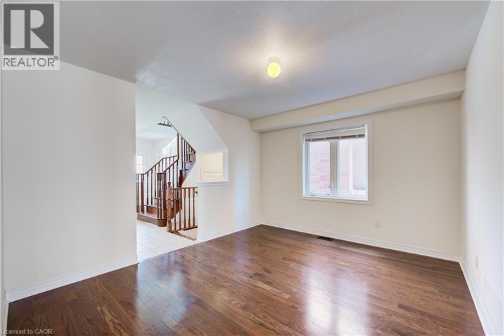 Photo 10 at 679 Baldwin Crescent, Woodstock Photo 10 at 679 Baldwin Crescent, Woodstock