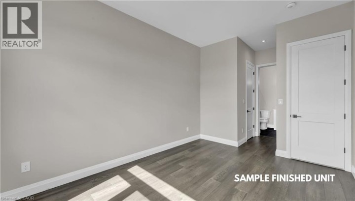 Photo 12 at 920 Garden Court Crescent, Woodstock Photo 12 at 920 Garden Court Crescent, Woodstock