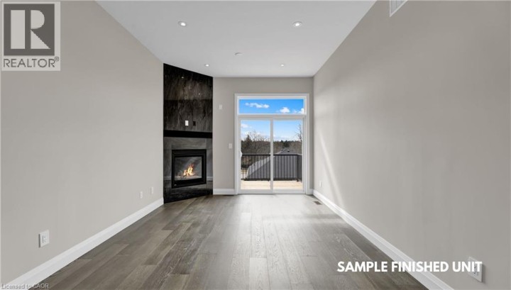 Photo 10 at 920 Garden Court Crescent, Woodstock Photo 10 at 920 Garden Court Crescent, Woodstock