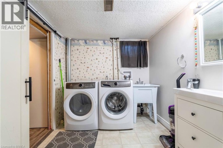 Photo 22 at 273 ELGIN Street 53, Brantford Photo 22 at 273 ELGIN Street 53, Brantford