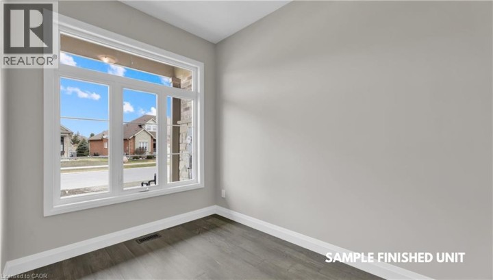 Photo 9 at 924 Garden Court Crescent, Woodstock Photo 9 at 924 Garden Court Crescent, Woodstock