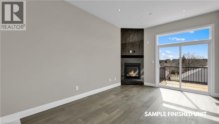 Photo 7 at 924 Garden Court Crescent, Woodstock Photo 7 at 924 Garden Court Crescent, Woodstock