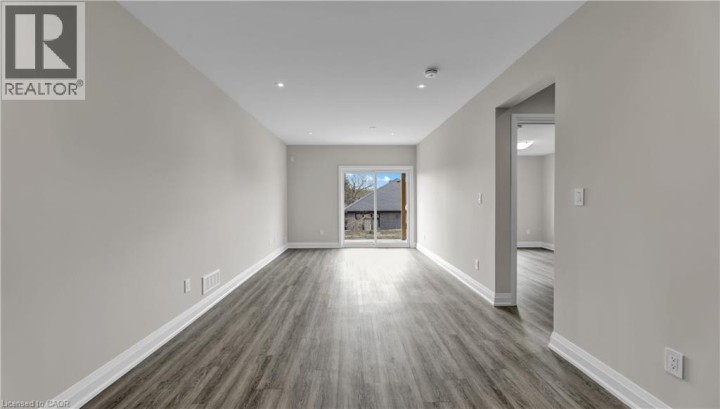 Photo 18 at 800 Garden Court Crescent, Woodstock Photo 18 at 800 Garden Court Crescent, Woodstock