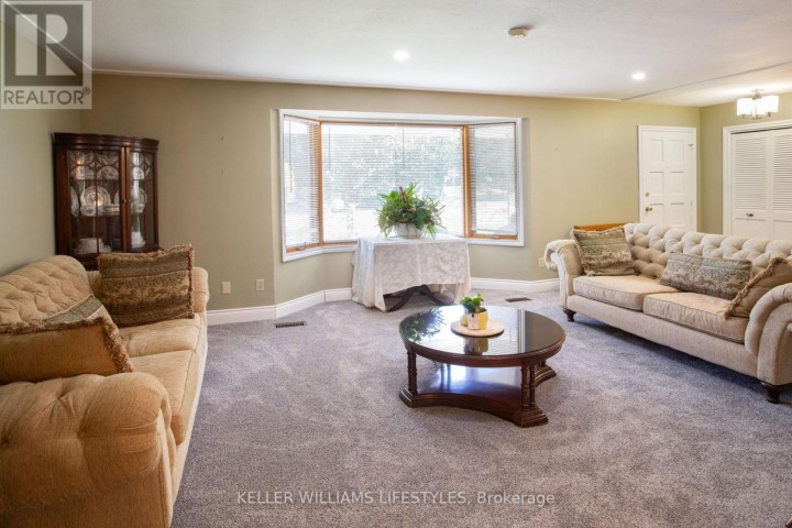 Photo 11 at 4 Burdock Court, Tillsonburg Photo 11 at 4 Burdock Court, Tillsonburg