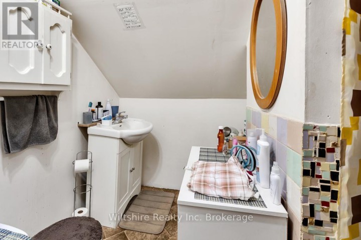 Photo 10 at 324 Broadway Street, Tillsonburg Photo 10 at 324 Broadway Street, Tillsonburg