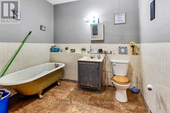 Photo 6 at 324 Broadway Street, Tillsonburg Photo 6 at 324 Broadway Street, Tillsonburg